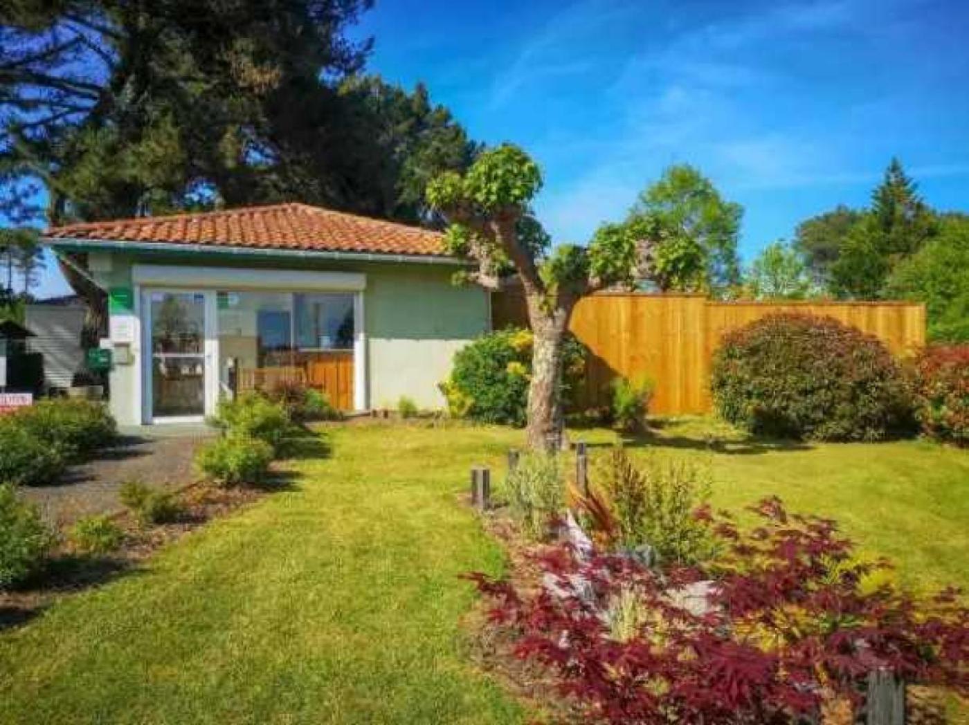 Holiday home Mobilhome 4 Etoiles - Piscine - Eecabb Azur